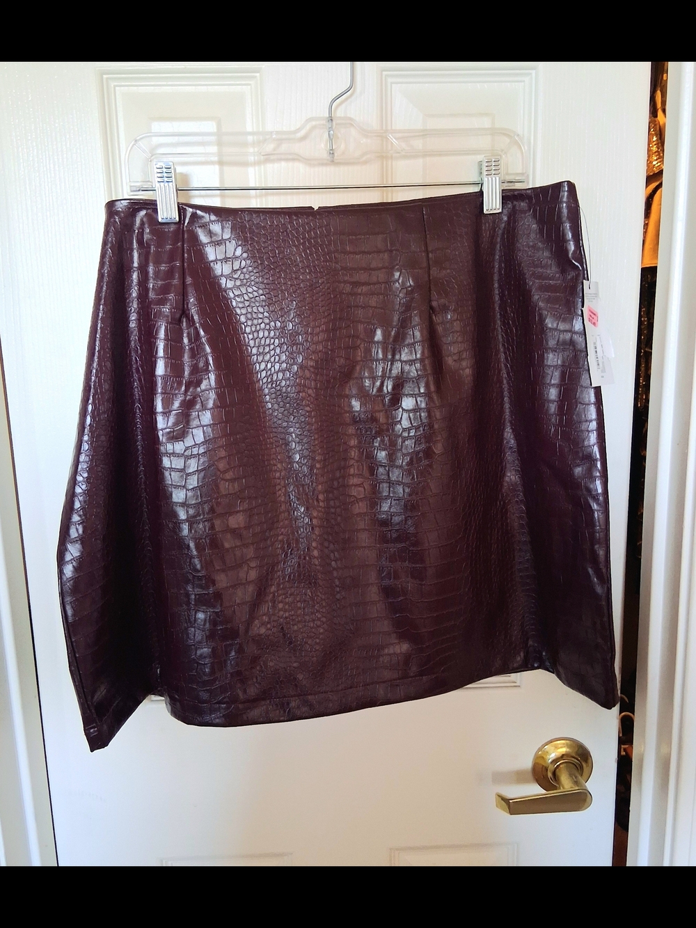 BOLD elements Faux Croc Mini Skirt - Burgundy